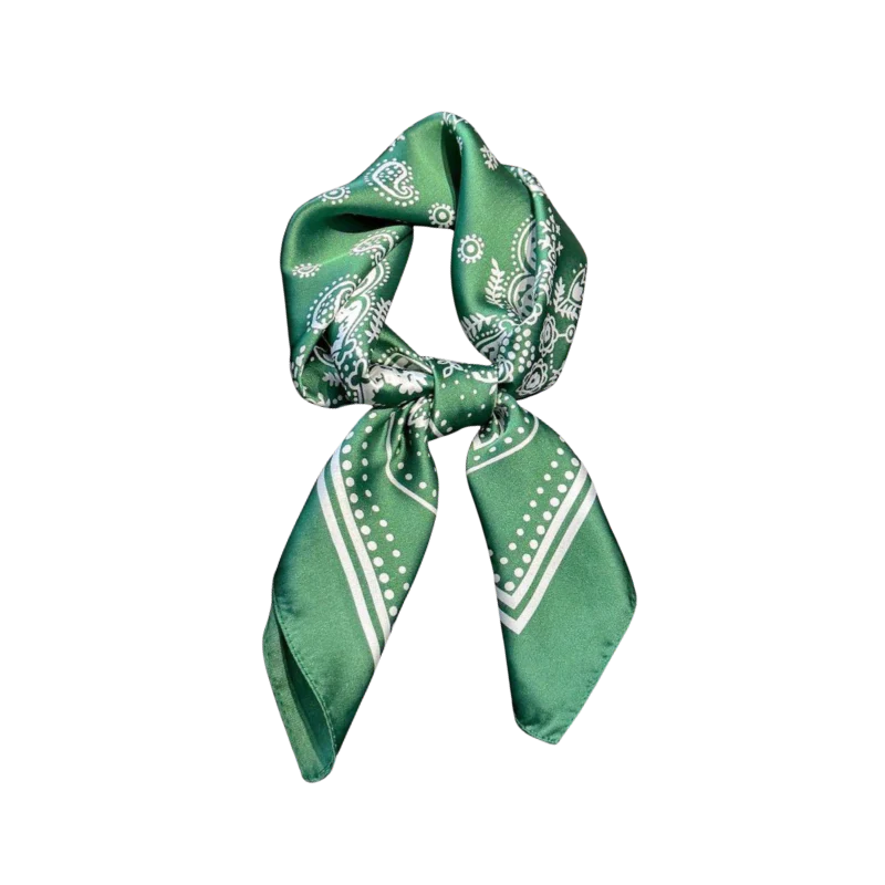 Scarf Bolo