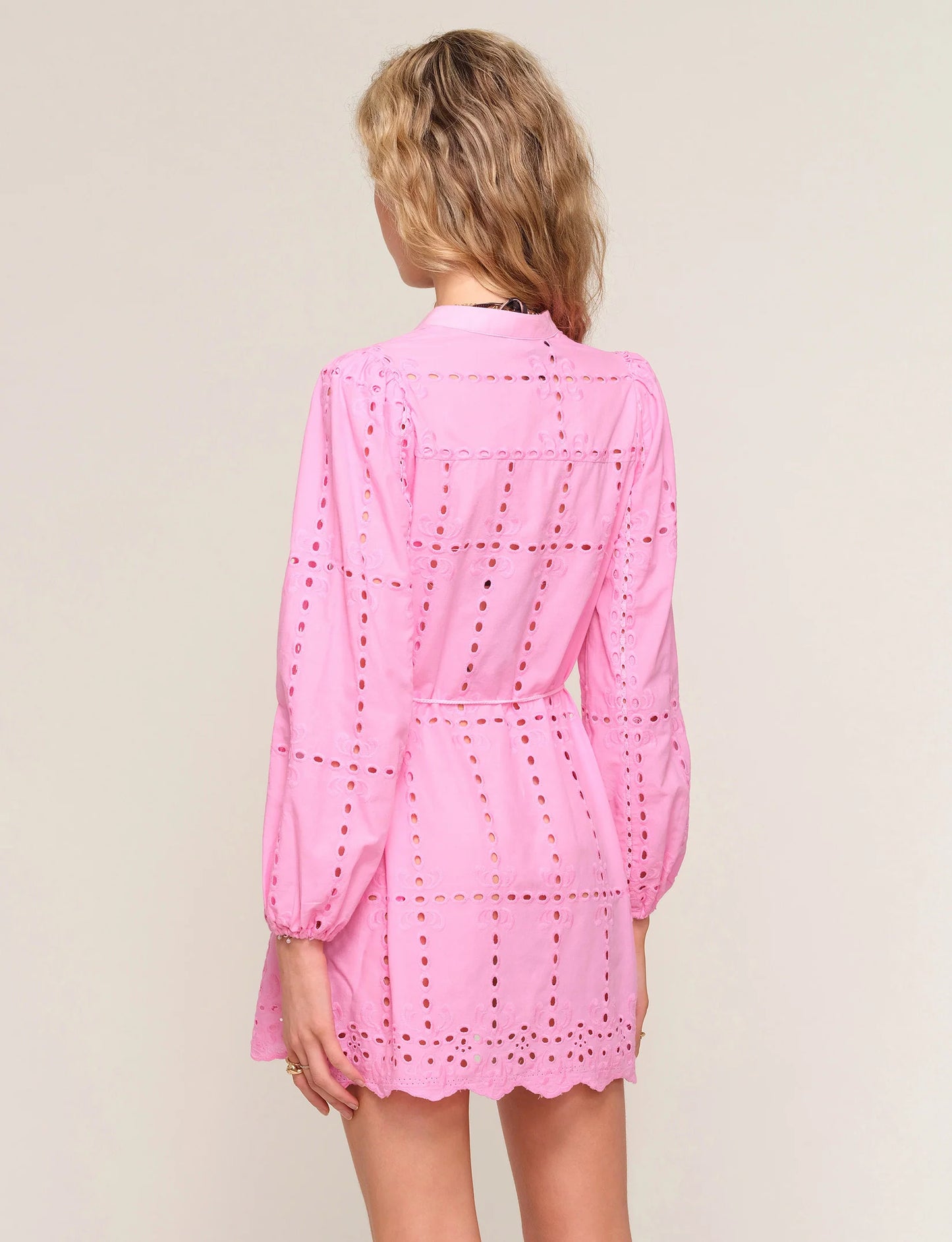 Neroni Cover Up
