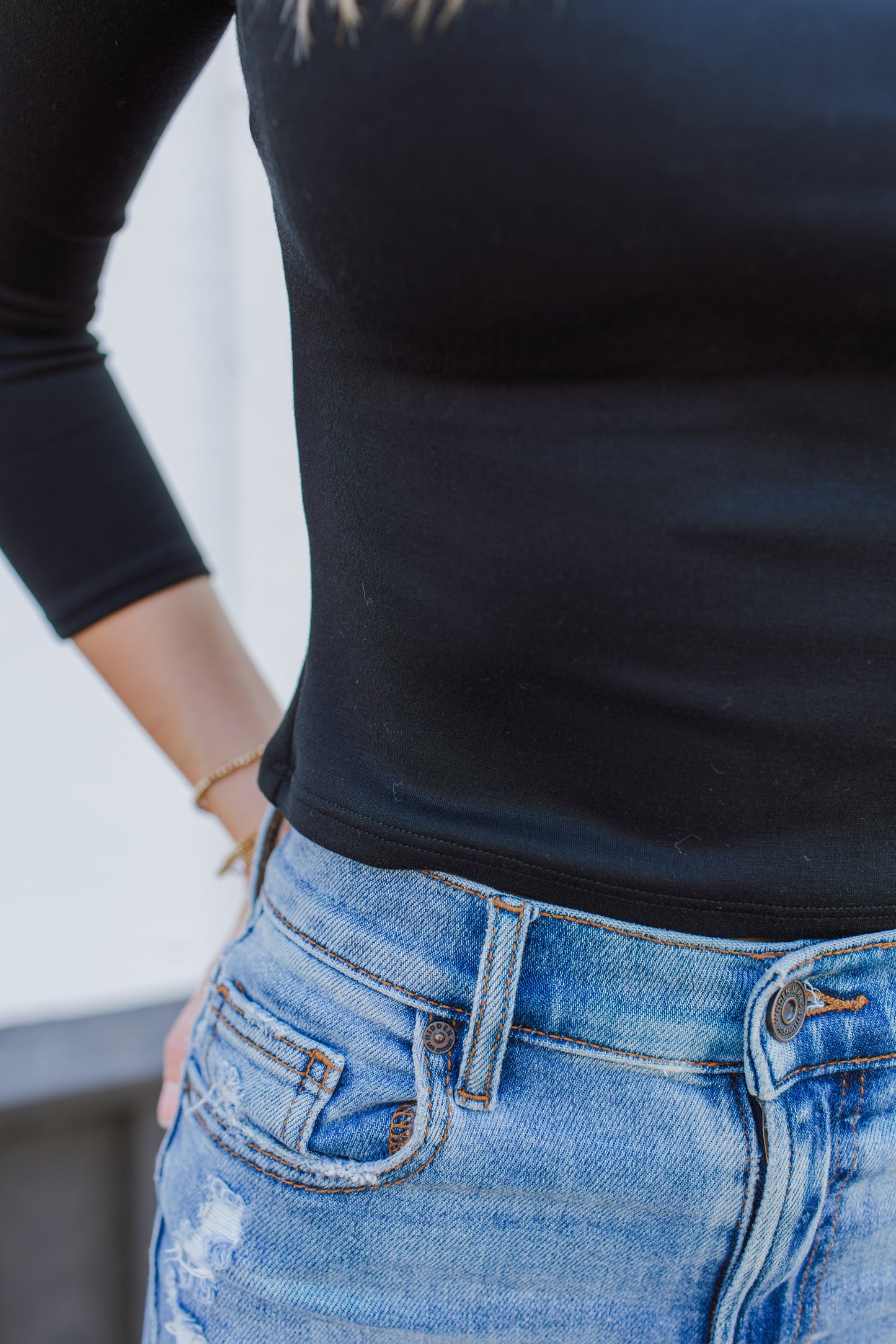 Hustle Scoop Top